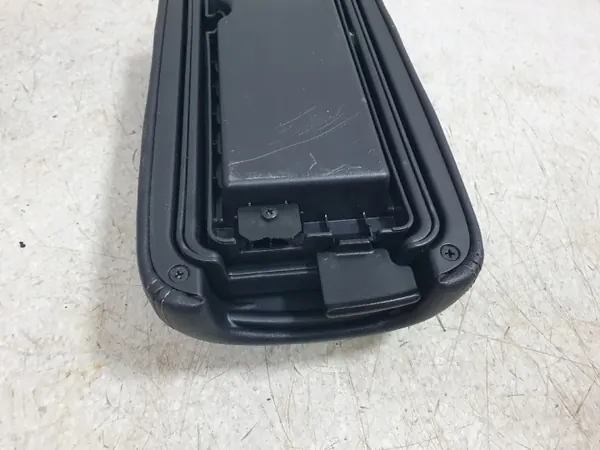 Reposabrazos CITROEN C4 AIRCROSS OEM - Excelente Estado image 4