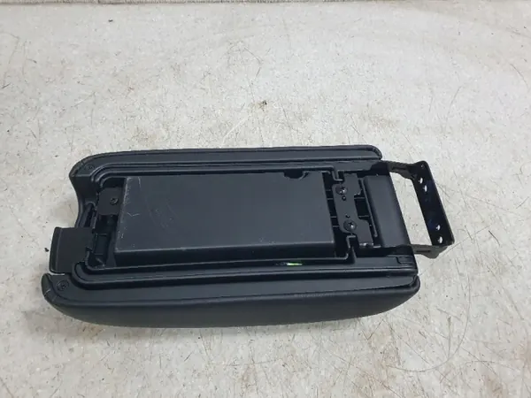 Reposabrazos CITROEN C4 AIRCROSS OEM - Excelente Estado image 5