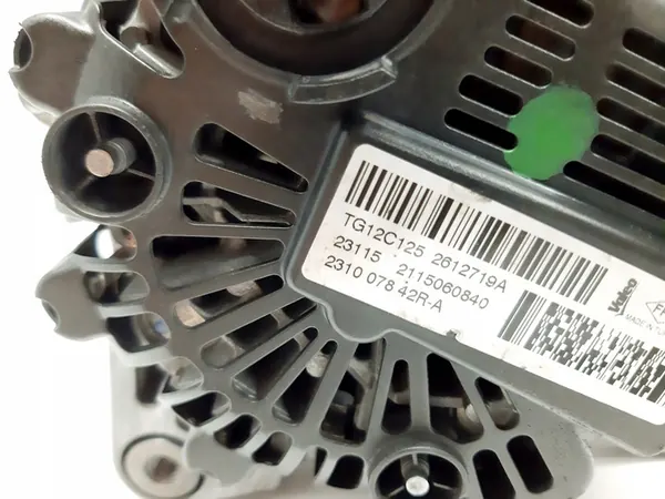 Vaihtovirtageneraattori Renault Captur 1.2 TCE Valeo 231007842R image 6