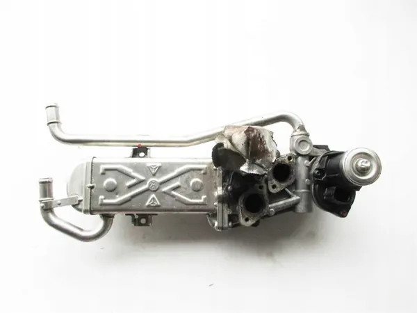 Radiador de refrigeración motor Volkswagen OE 03L 131 512 AS* image 2