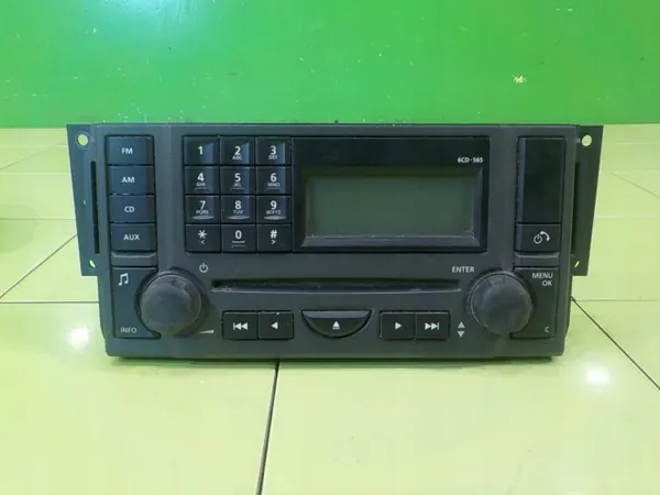 Radio Land Rover VUX500340 pour Range Rover Sport image 2