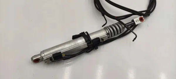 Tranca de teto dobrável BMW OEM 71108064A para M4 F82/F83 image 4