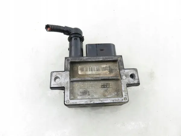 Relé de velas OEM 0522120701 para BMW X3 E83 2.0D image 2