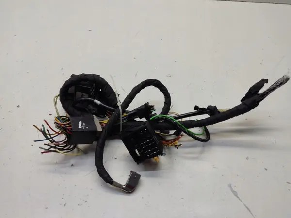 Harness de audio BMW OEM AAA33362 para Serie 5 E60/E61 image 2