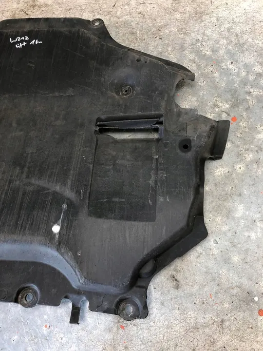 Motorhuv Mercedes W212 Kombi A2125202623 image 2