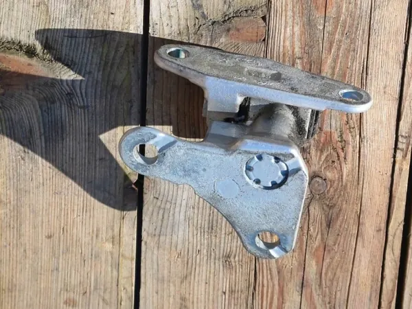 Deurscharnier Rechts Voor Mitsubishi Colt OEM image 5