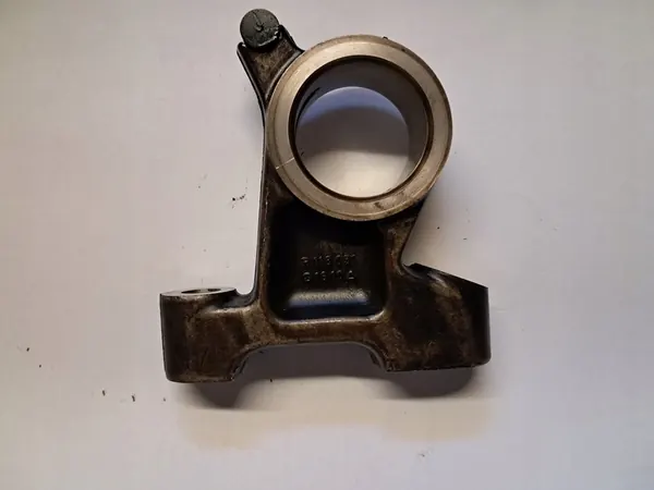 Suporte de árvore de cames Mercedes 107SL SLC 450 image 1