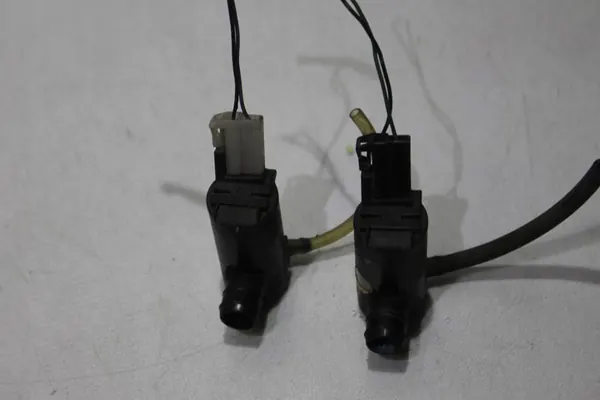 Pyyhkijän pumppu Suzuki Liana 1.6 2WD image 3