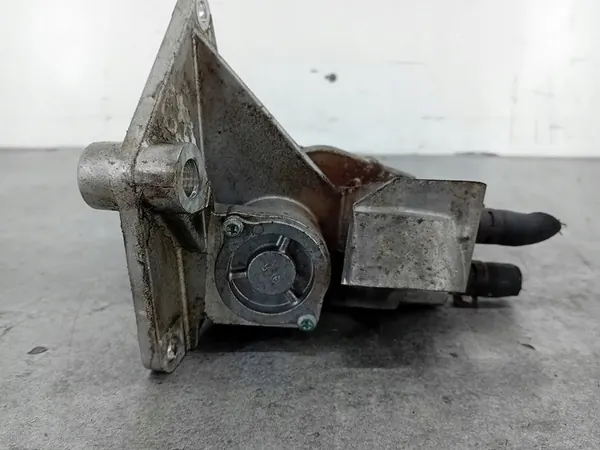 EGR-klep Audi A3 8P 2.0 FSI 06F131503B A2C53082890 image 4