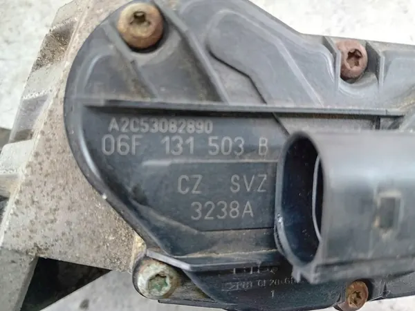 EGR-klep Audi A3 8P 2.0 FSI 06F131503B A2C53082890 image 8