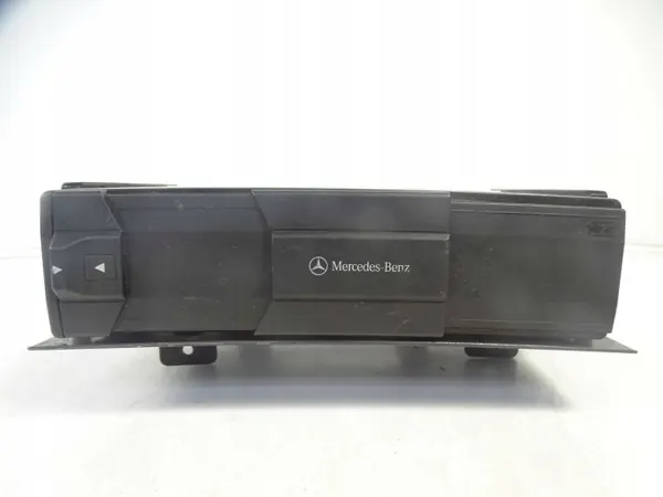 Mercedes-Benz CD-byttare OEM A0028205989 - Begagnad image 2