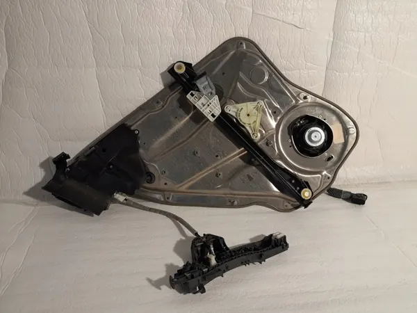 OEM A2047331408 Deur-inzet met luidspreker & slot image 3