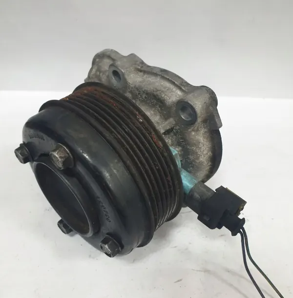 Opel Vesipumppu OEM 55587867 545297251 Astra J Mokka image 2