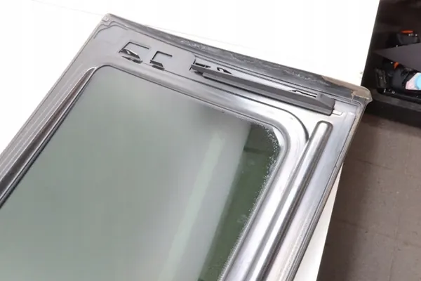Mercedes W246 B-Klass Panoramatakglas OEM 2047800121 image 7