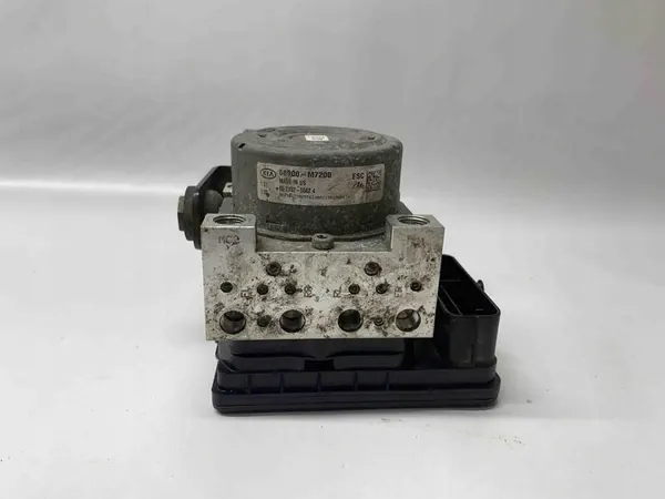 KIA Forte ABS Pomp 2019 2000cm3 OEM 58900M7200 image 5