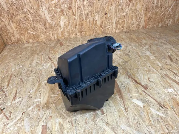 Luftfilterhus OEM GX73-9600-DB Jaguar XE image 3