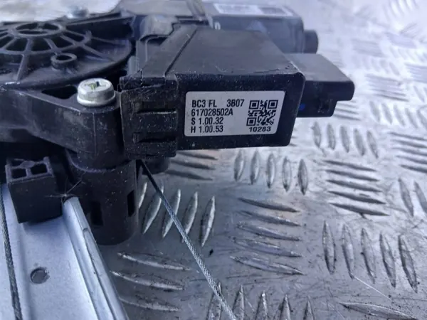 OEM 82401Q0020 Elevador janela esquerdo dianteiro Hyundai Bayon image 10