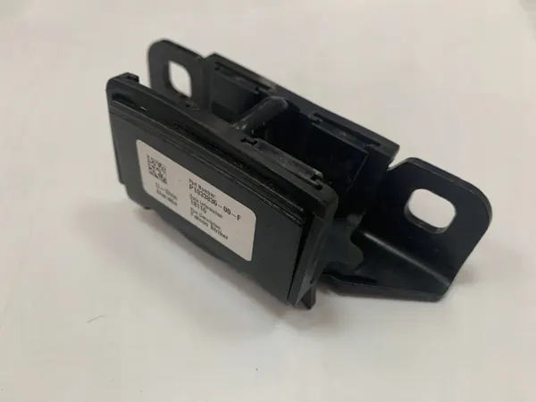 Fecho de Porta Tesla OEM 1033836-00-H - Usado image 3