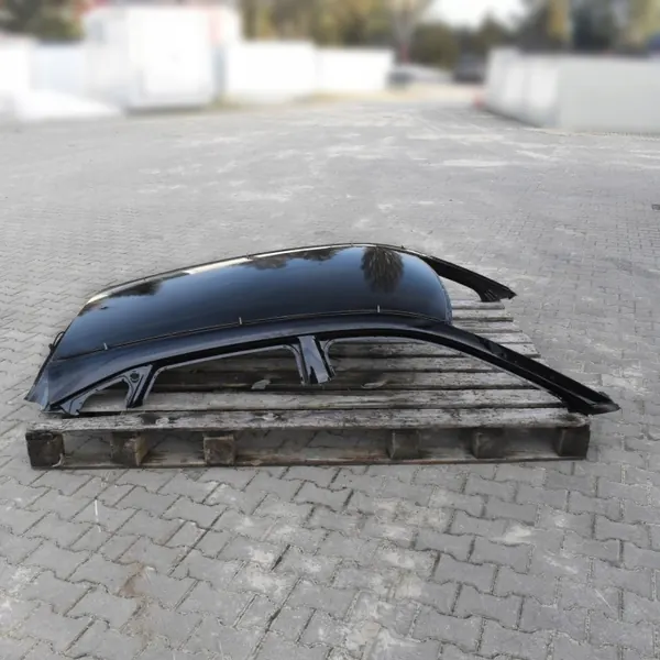 Pilares de techo OEM 67111BE000 para Hyundai Kona II - Usado image 2