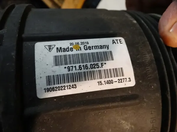 Hintere Luftfeder links OEM 971616025F Porsche Panamera image 3