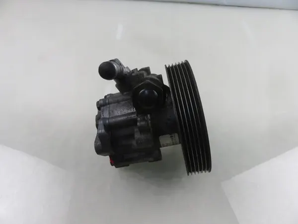 Servostyrningspump Citroen C8 9647983580 image 4