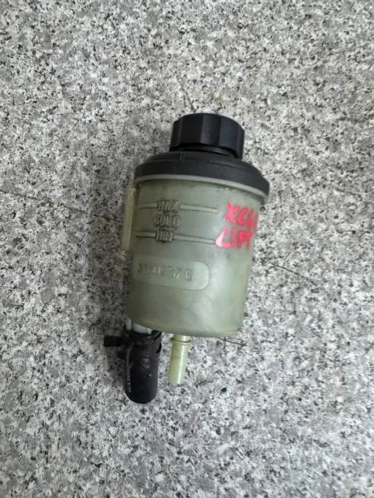Réservoir direction assistée OEM 31302576 Volvo XC60 2008-2017 image 2