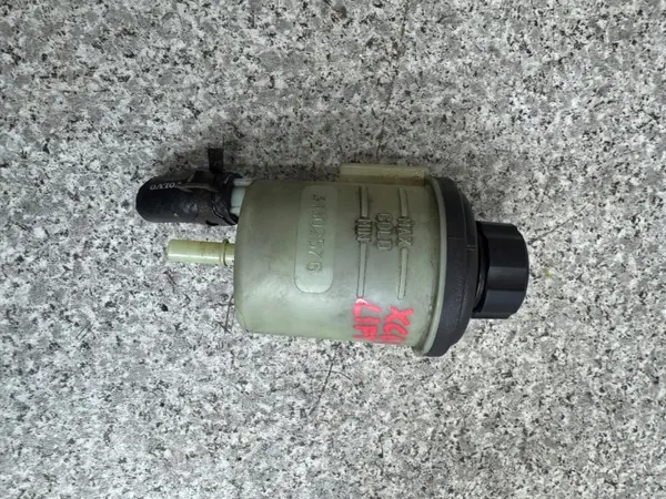 Réservoir direction assistée OEM 31302576 Volvo XC60 2008-2017 image 3