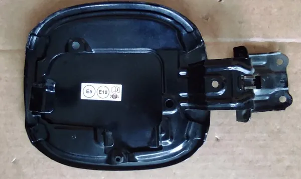 Trappe à carburant Toyota Corolla E21 OEM 411645 image 3