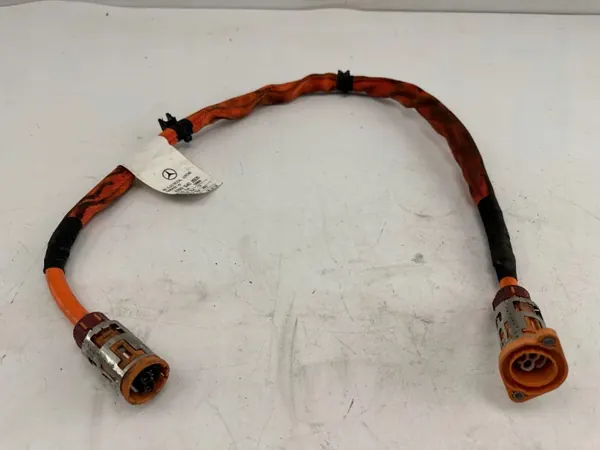 Mercedes-Benz EQC högspänningskabel OEM A2935402505 image 2