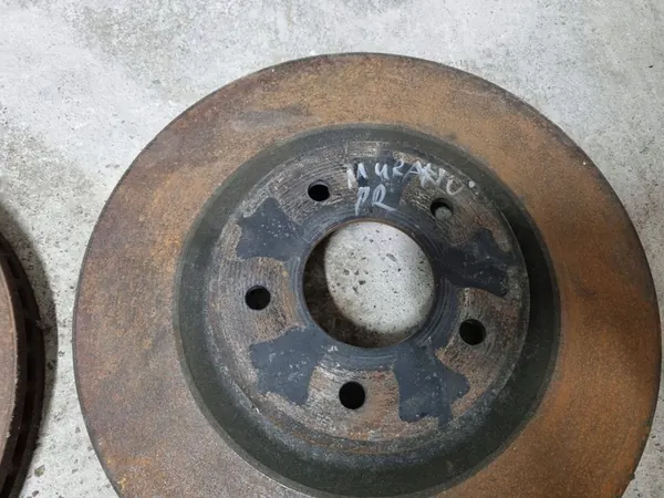 Disco de freio dianteiro Nissan Murano Z52 2020 OEM image 3