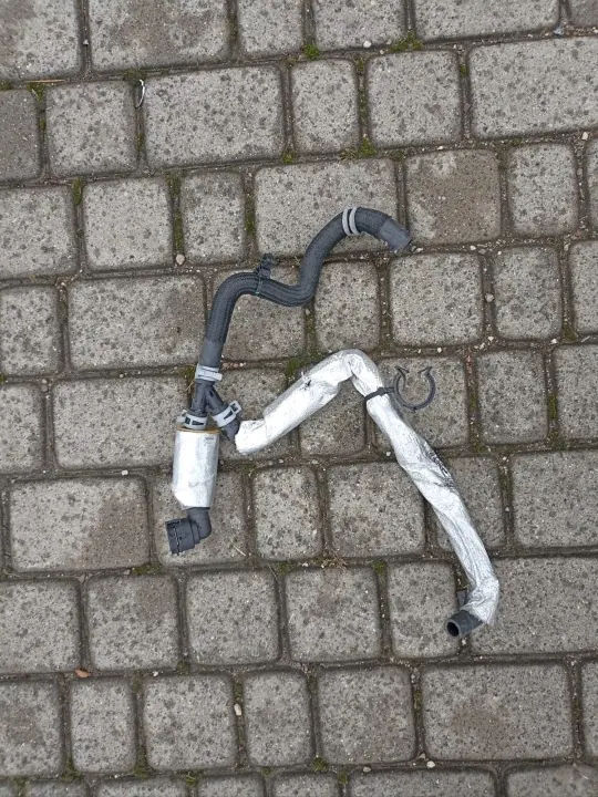 OEM 68280800AE Utjämningsvätska Tankrör Wrangler JL image 2