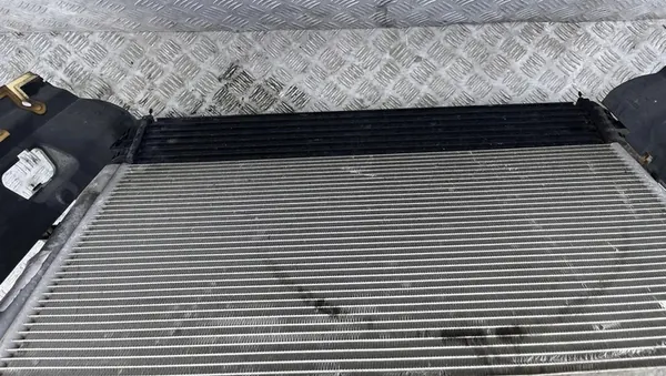 Radiador completo Renault Laguna III 2.0 DCI OEM image 7