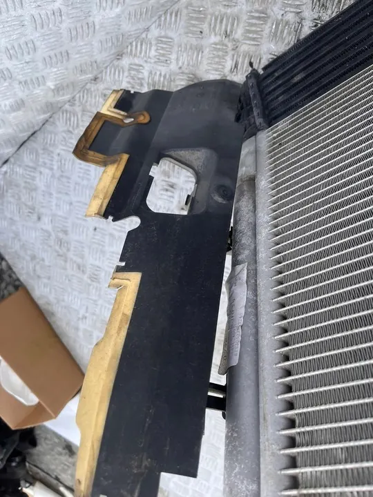 Radiador completo Renault Laguna III 2.0 DCI OEM image 8