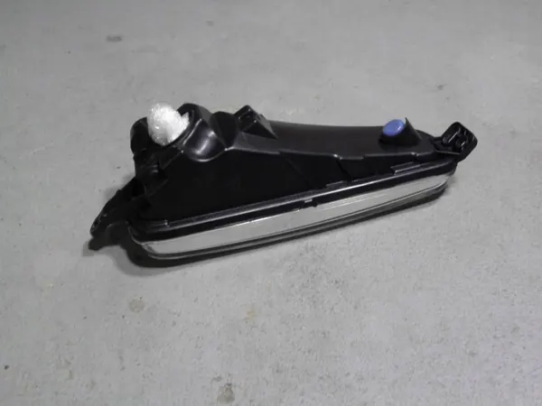 Begagnad Höger Halogenstrålkastare OEM F1EB15A254AB image 5