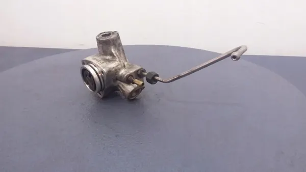 Pompe à carburant haute pression OEM 0261520016 Alfa image 4