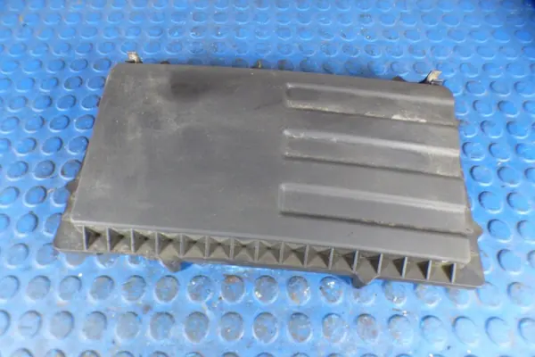 OEM 6C0129607L Luchtfilterdeksel voor VW Polo V image 2