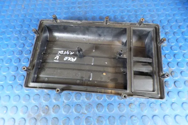 OEM 6C0129607L Luchtfilterdeksel voor VW Polo V image 3