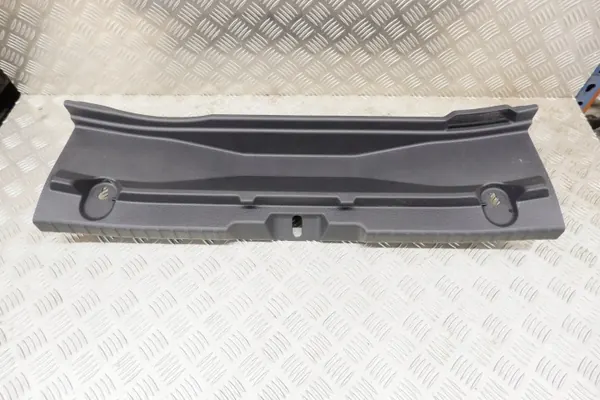 OEM 6471602160 Kofferbaksluiting afdekking voor Toyota Corolla E21 image 2