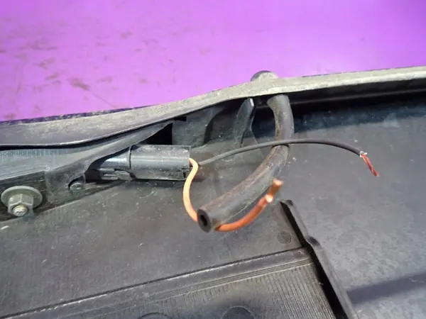 RENAULT CLIO II HB 5D 01-05 LIFT SPOILER LAMPA STOP image 6