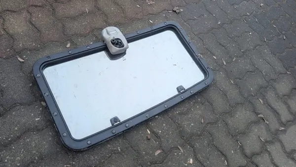 Teto Solar de Vidro OEM 33437818 - Usado image 3
