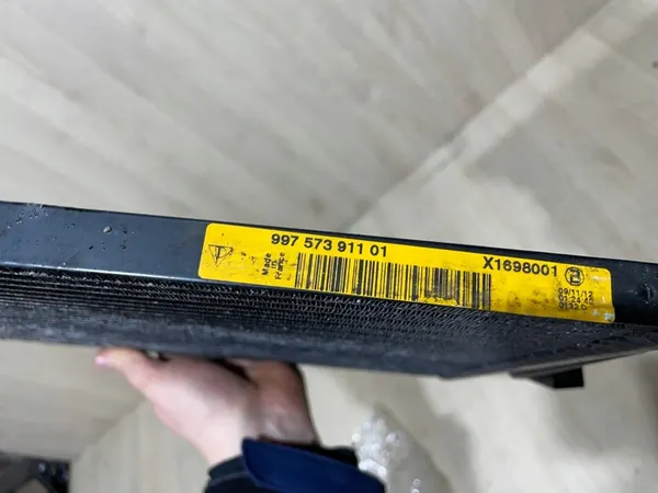 Porsche OE 99757391101 A/C-kondensaattori image 3