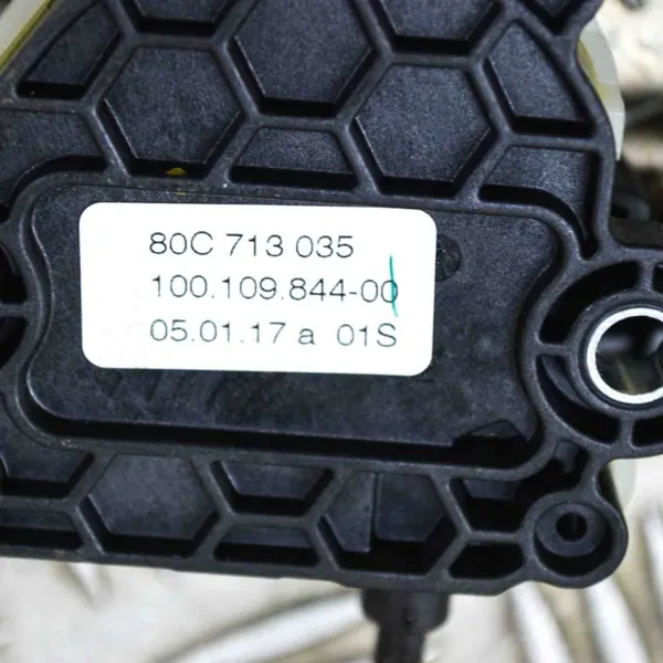 Koppelingskoppeling OEM 80C713035 voor Audi Q5 2.0L image 5