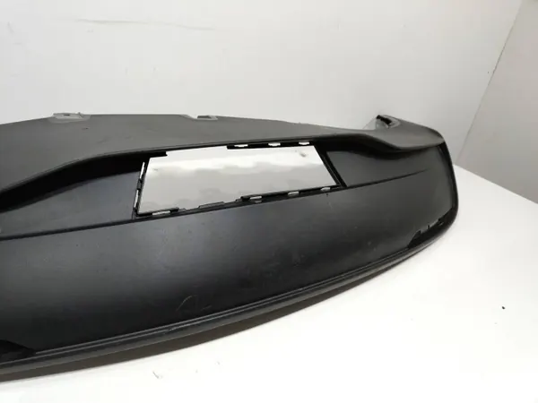 Tesla Y achterbumper spoiler OEM 1691886-00-A image 4