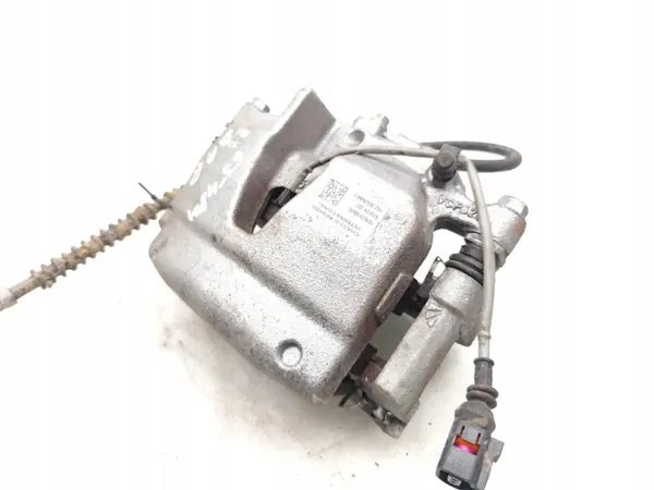Audi Q4 e-tron etujarrusatula OEM 1EA615106AC image 4