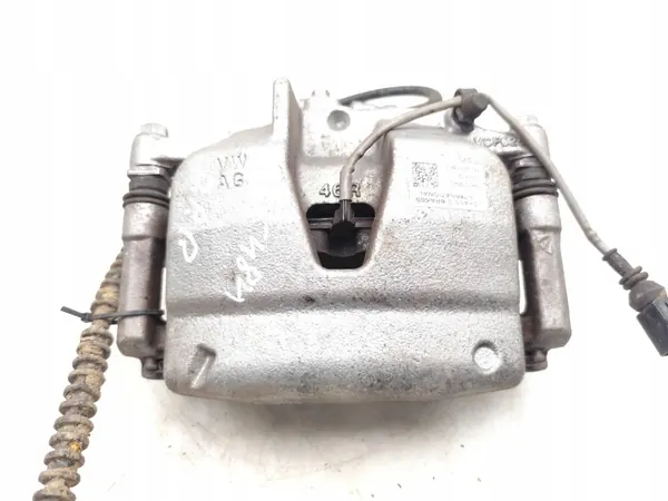 Audi Q4 e-tron etujarrusatula OEM 1EA615106AC image 5