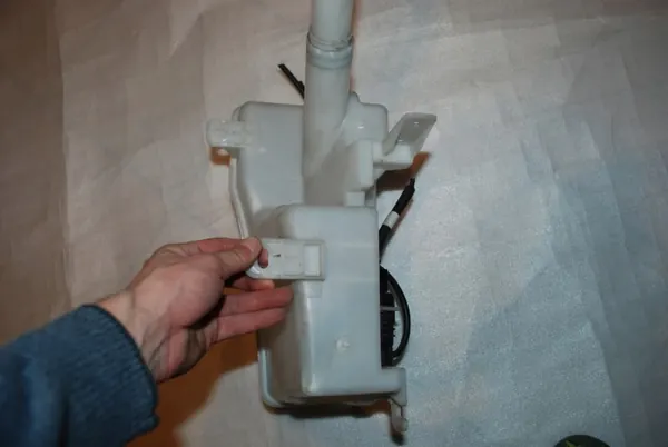 Depósito lavador OEM 20777307 para Chevrolet Captiva image 6
