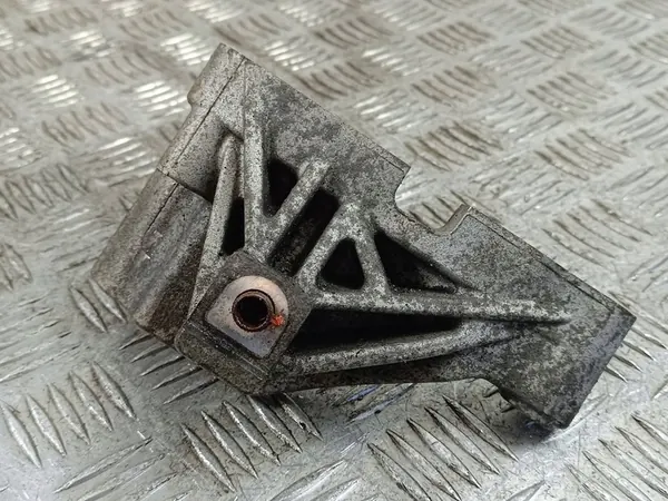 2022 KIA Sorento IV Support de compresseur AC image 2