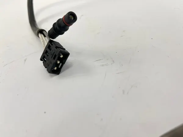 Sensor Lambda Mercedes W124 W140 M111 0005403917 image 4