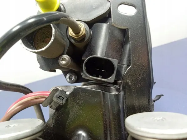 Compresseur suspension air BMW OEM 6789450 image 9