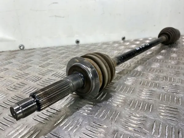Subaru Forester bakaxel halvaxel OEM FBZ24555 image 4